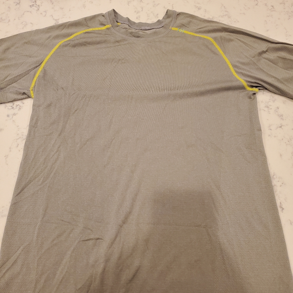 lululemon Men's Metal Vent Tech SS